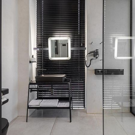 Ribas Rooms Lutsʼk Extérieur photo