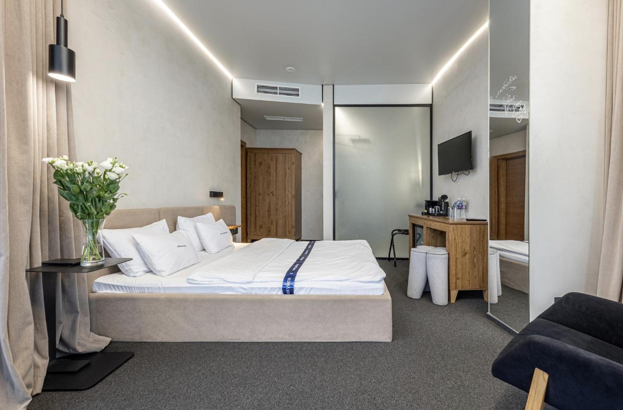 Ribas Rooms Lutsʼk Extérieur photo